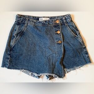 Zara Shorts | Small Blue Denim Skort